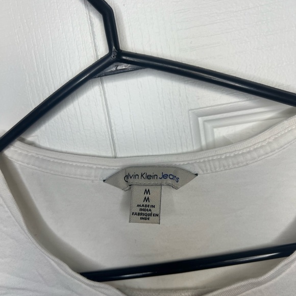 Calvin Klein t-shirt - Picture 3 of 3